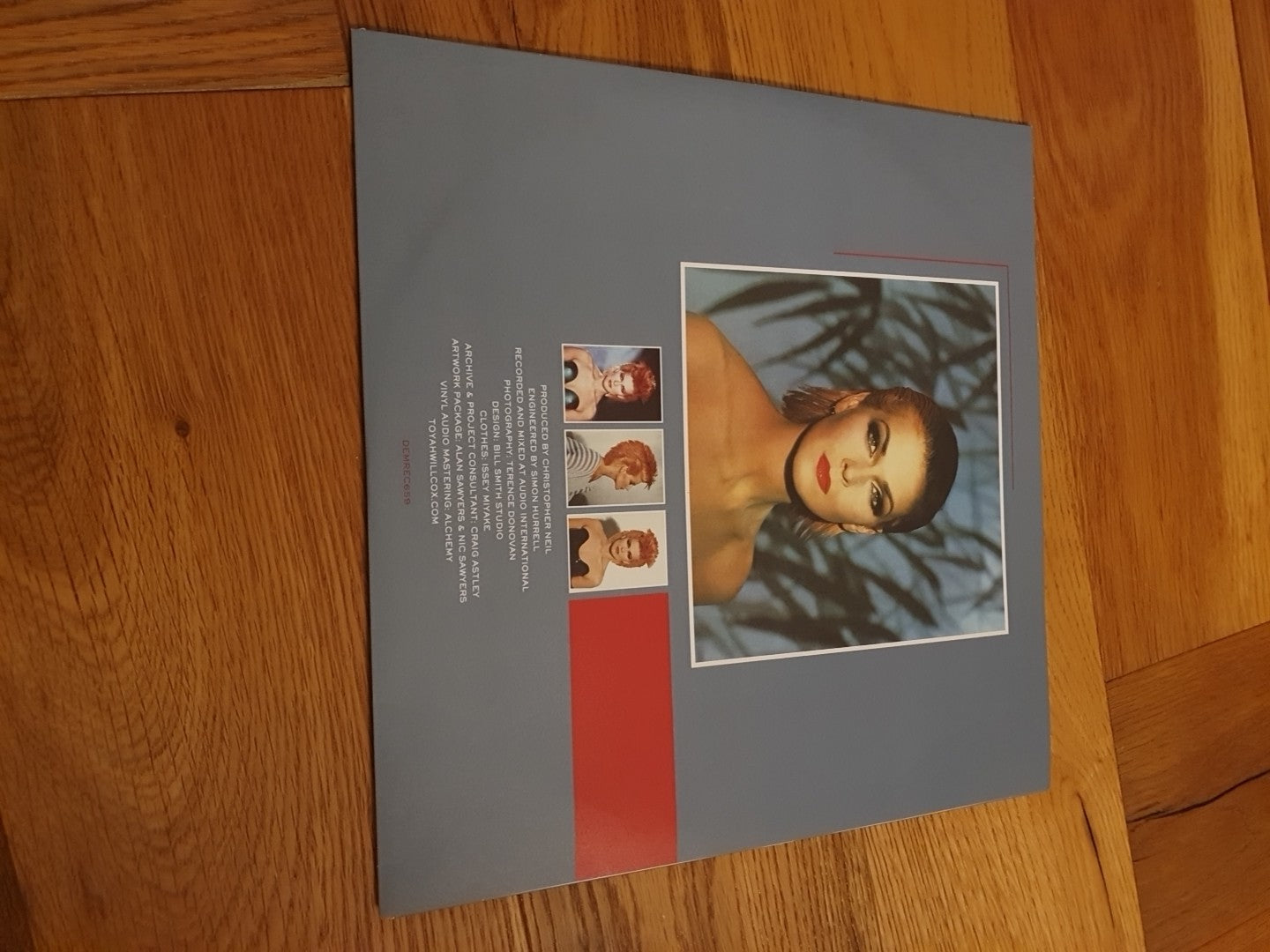 Minx [Translucent Red Vinyl] by Toyah (Record, 2020)