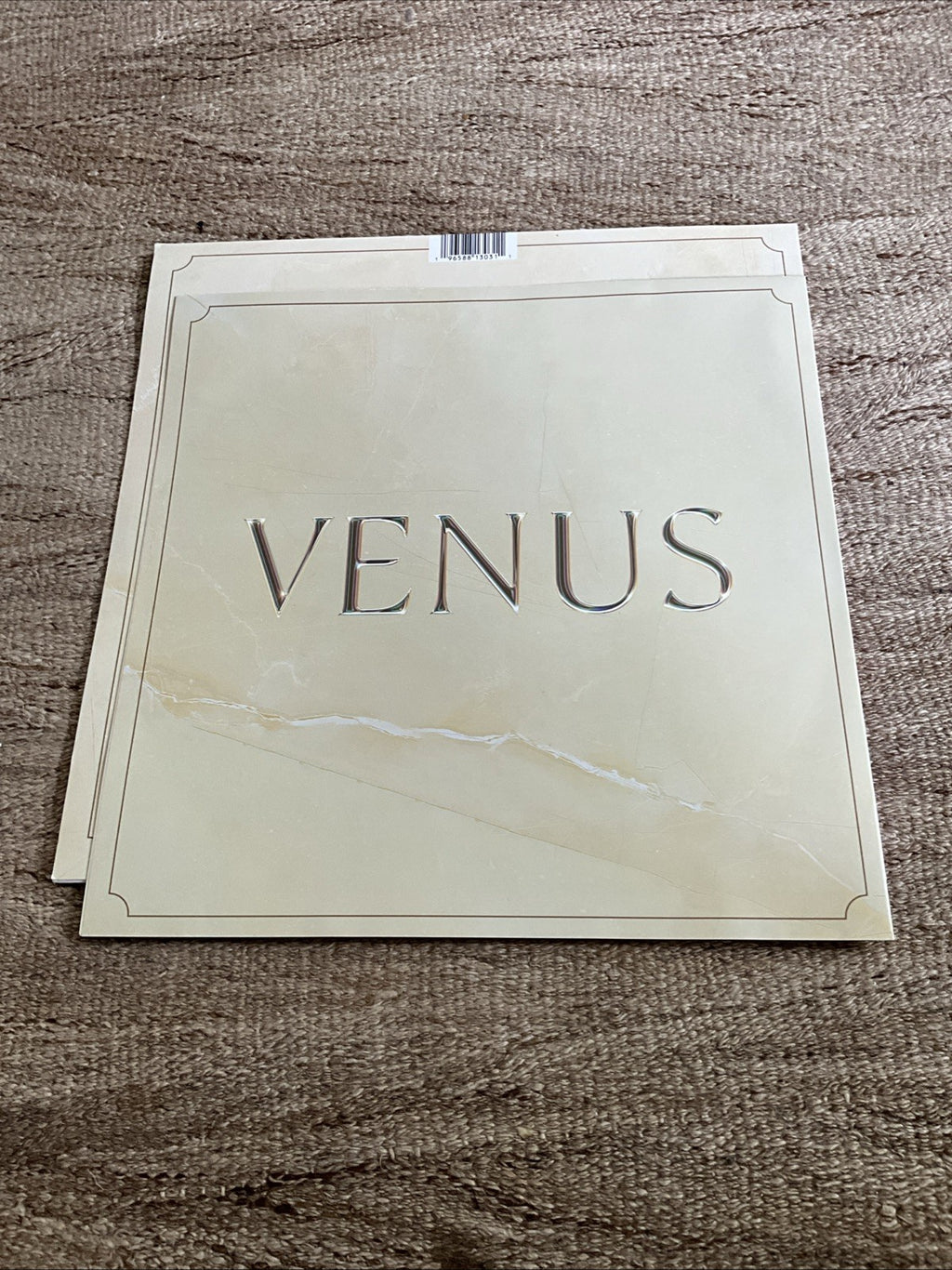 Various - Venus (Red/Black Marble Vinyl) [VINYL]