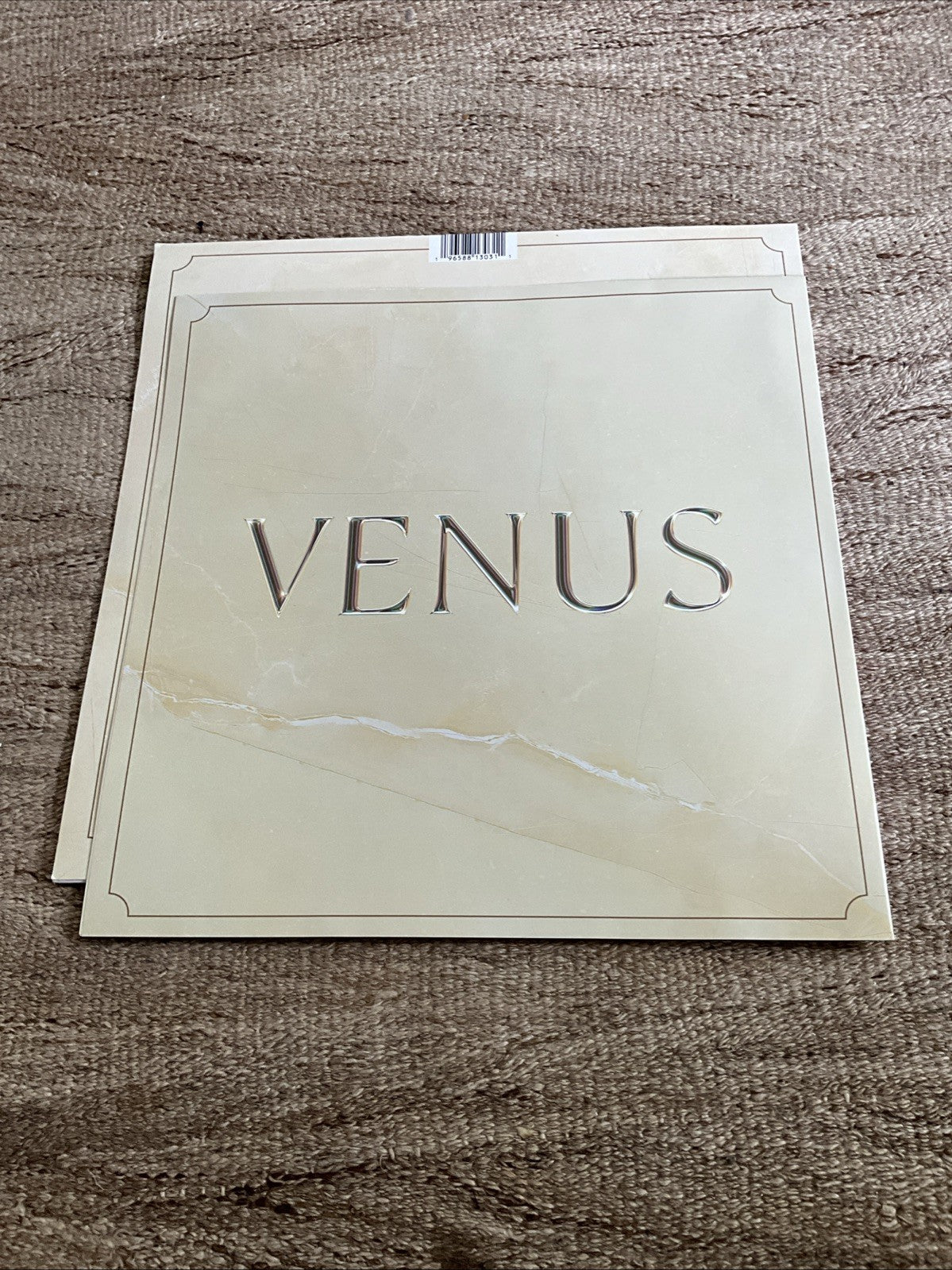 Various - Venus (Red/Black Marble Vinyl) [VINYL]