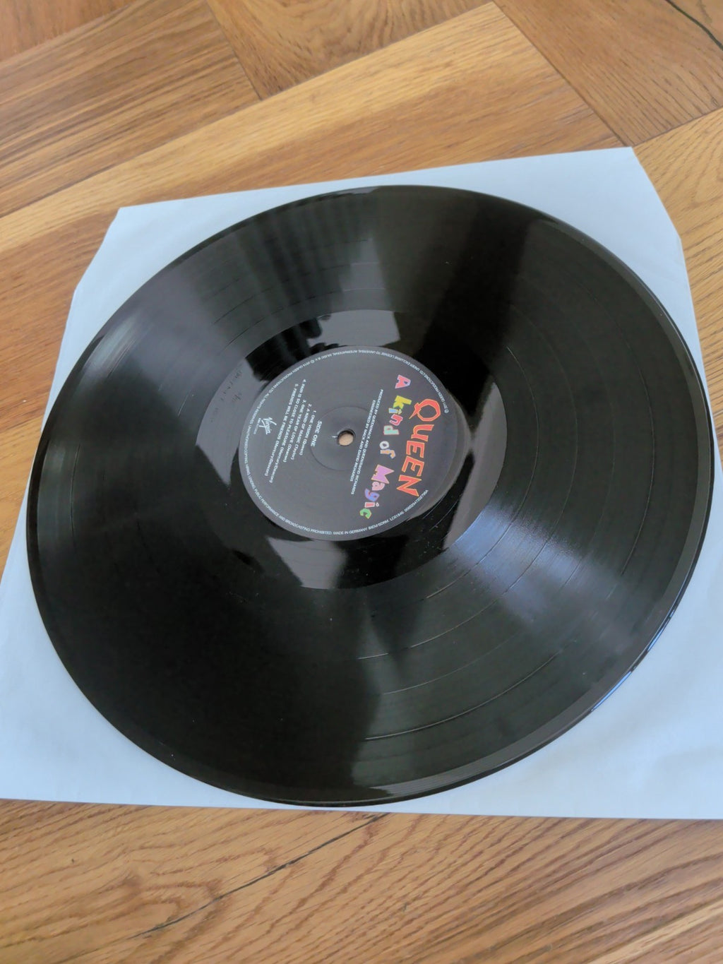Kind of Magic by Queen Record 2015 Vinyl LP