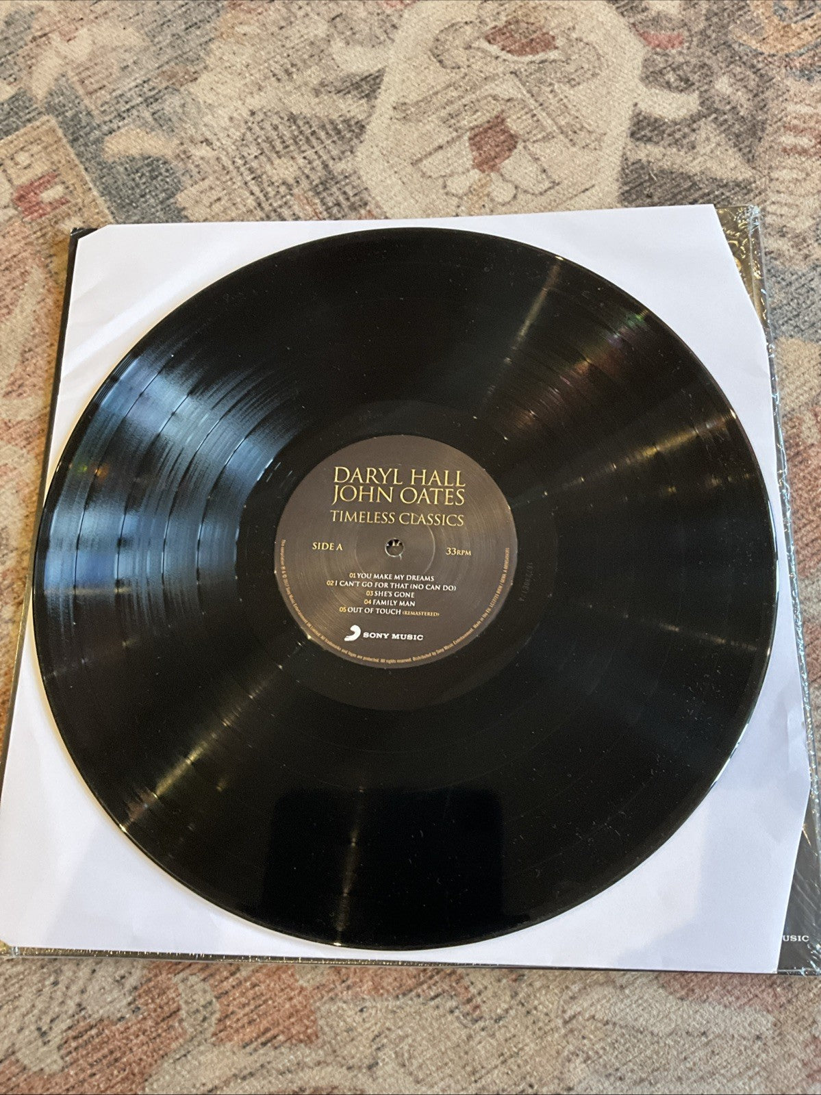 Timeless Classics by Daryl Hall & John Oates (Record, 2018)