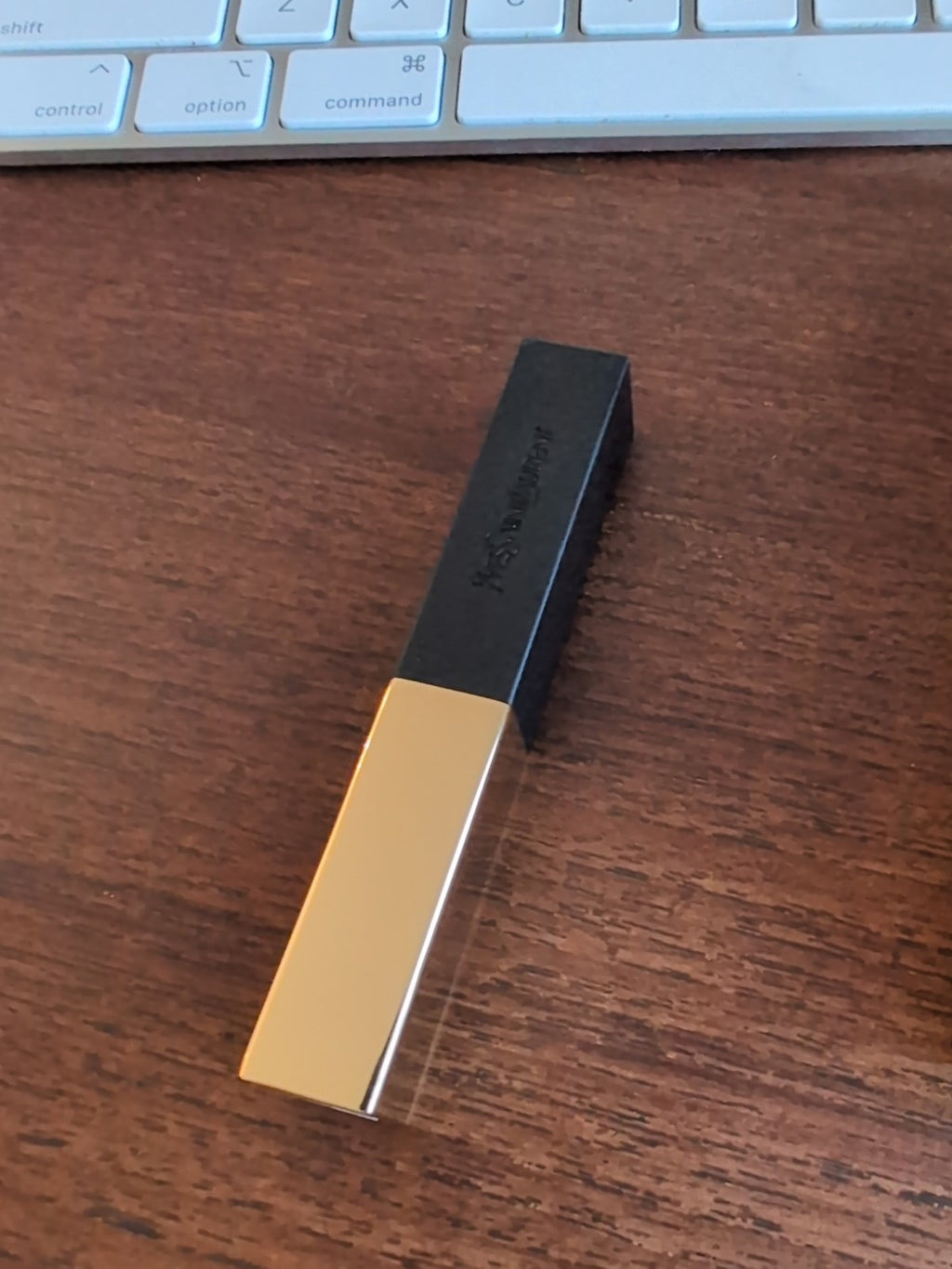 YSL Rouge Pur Couture The Slim Leather Matte Lipstick - 27 conflicting crims