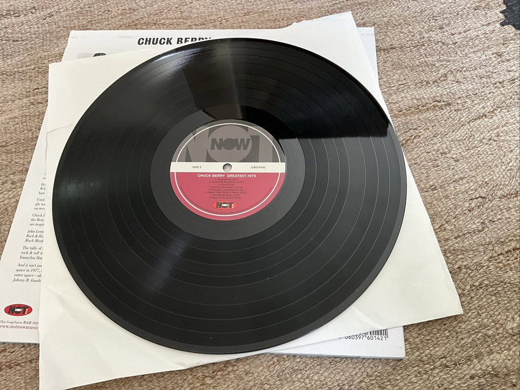 Greatest Hits by Chuck Berry Record 2018 Scratch On Side 1