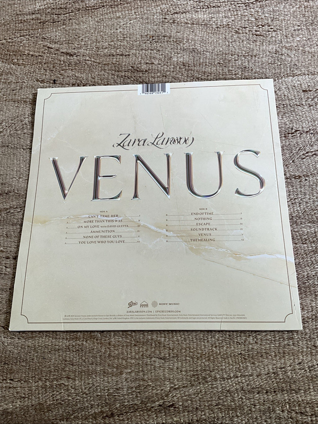 Various - Venus (Red/Black Marble Vinyl) [VINYL]