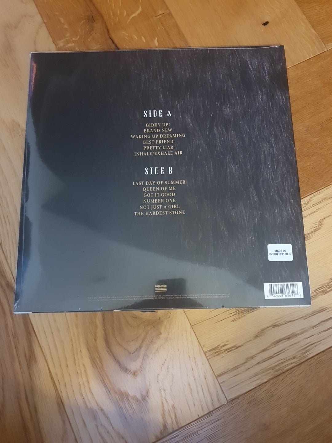 Queen of Me by Shania Twain (Record, 2023) Vinyl LP