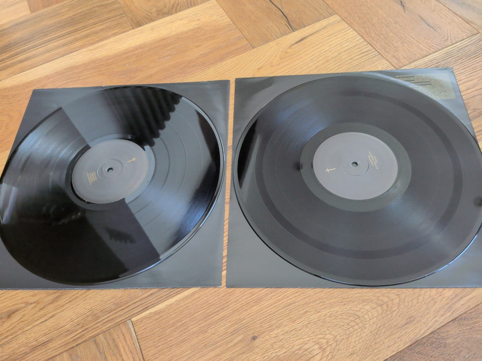 Cross by Justice Record 2007 Vinyl LP X 2 Record Album