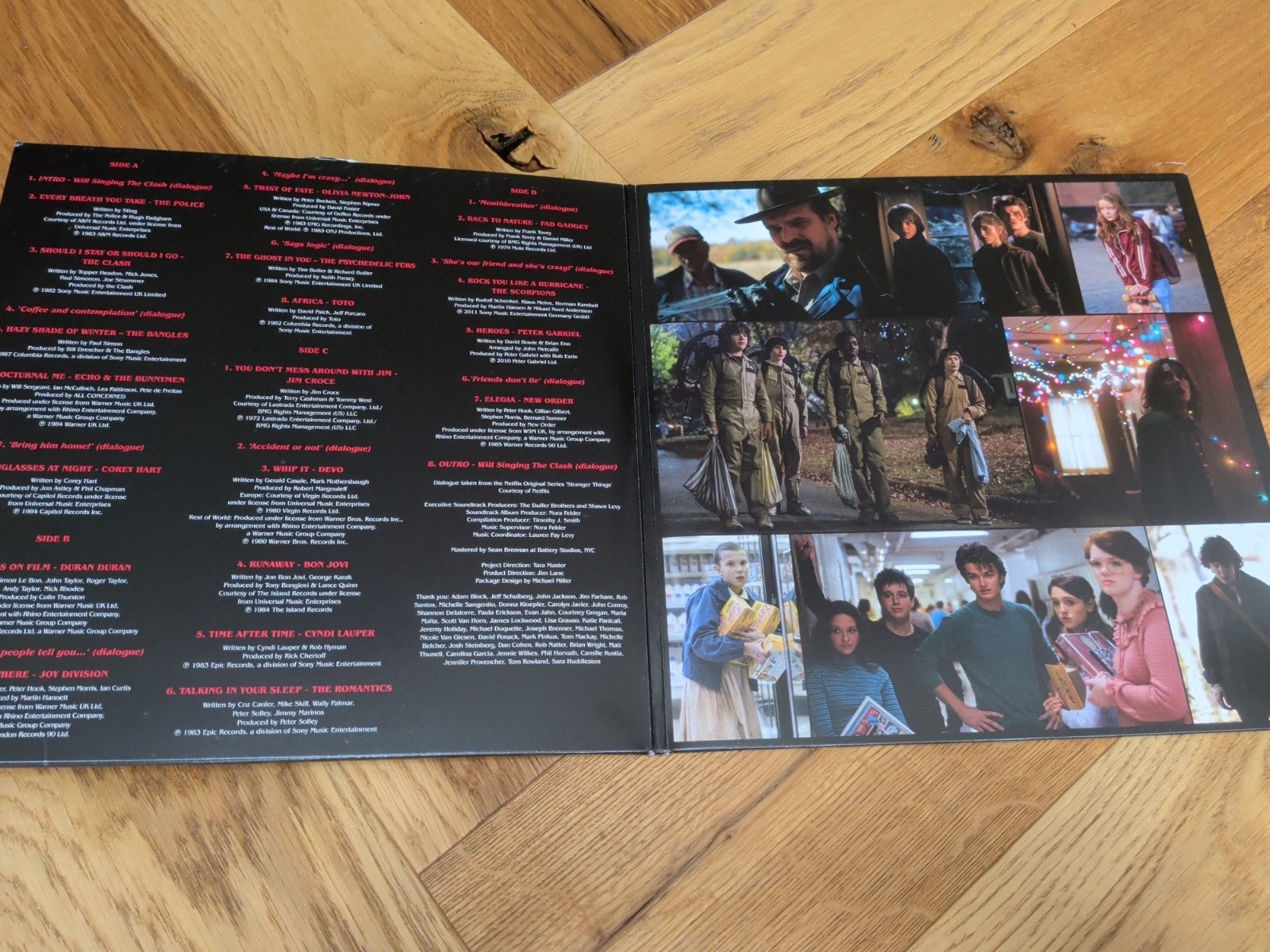 Stranger Things  Original Soundtrack Vinyl Lp X 2  2017 - READ DESCRIPTION
