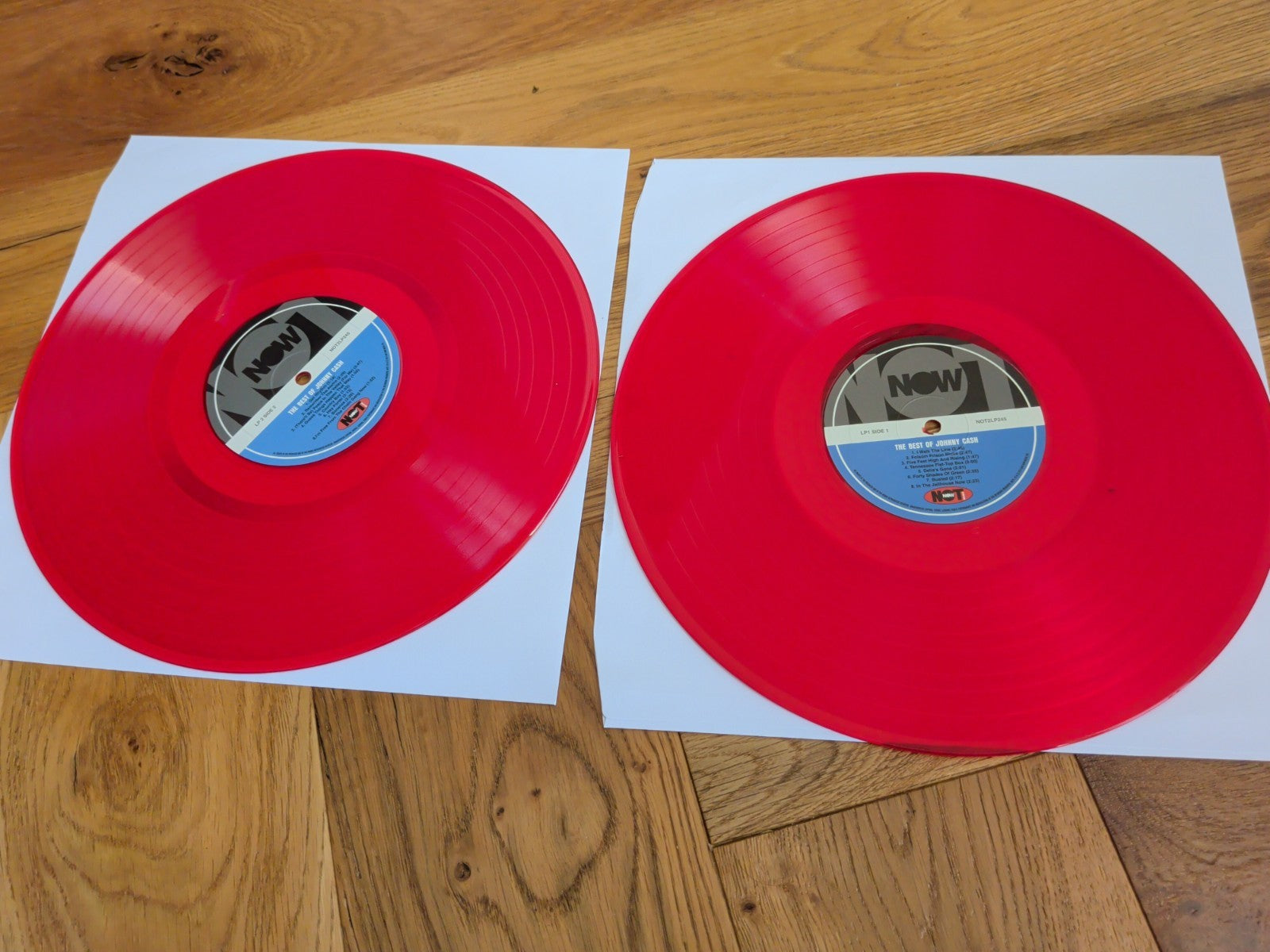 Best of Johnny Cash  2017 Red Coloured Vinyl LP X 2. See Description