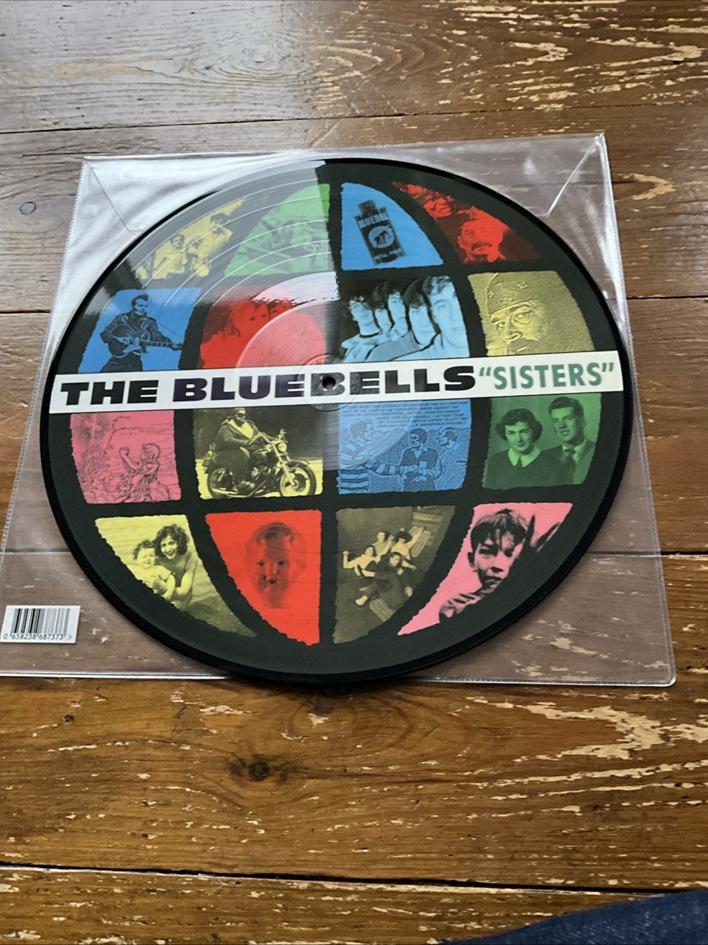 Sisters by The Bluebells (Record, 2022)