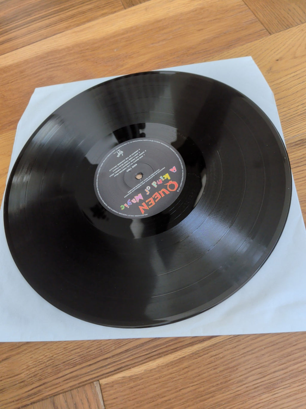 Kind of Magic by Queen Record 2015 Vinyl LP