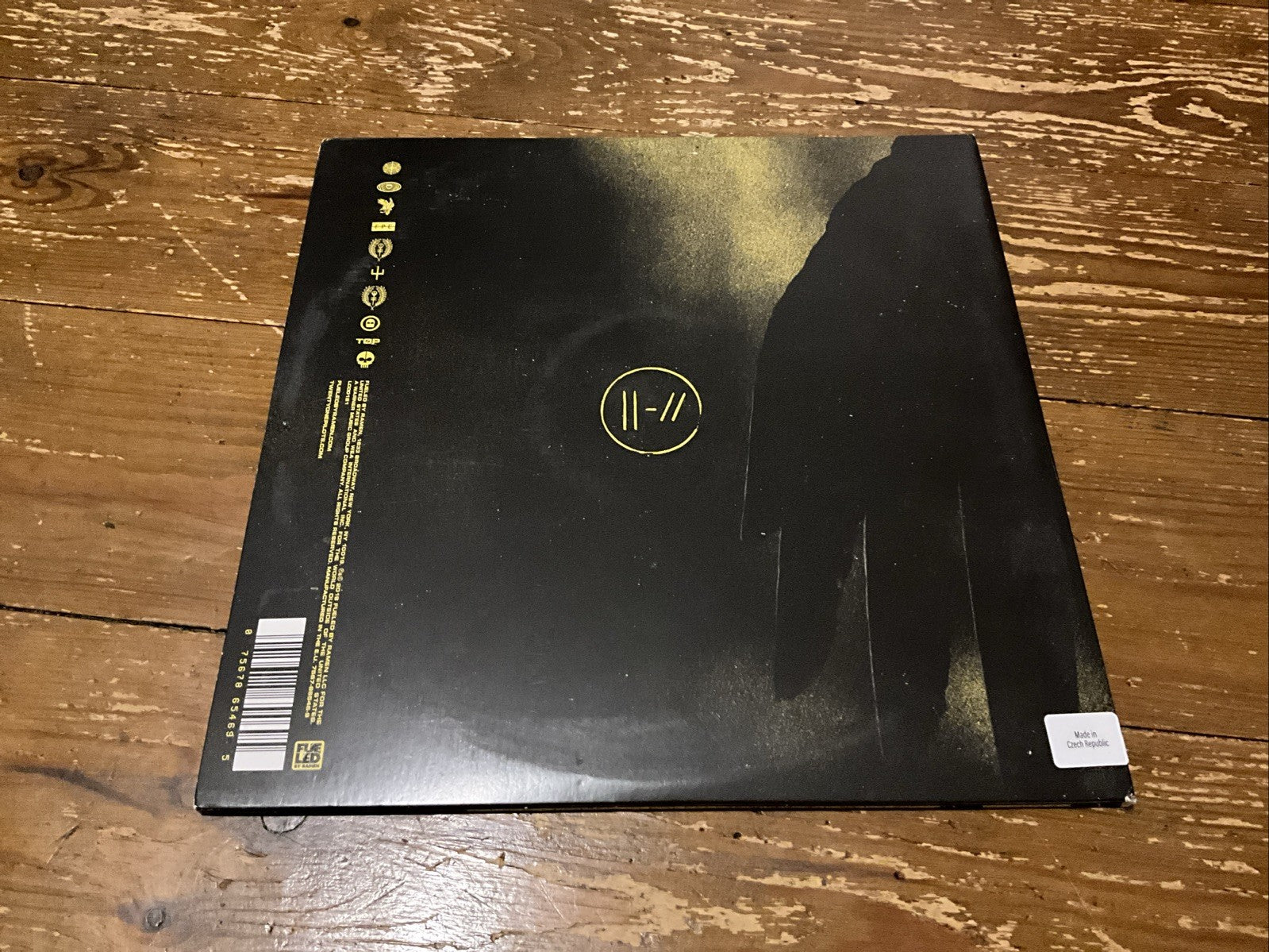 Trench by Twenty One Pilots (Record, 2018)